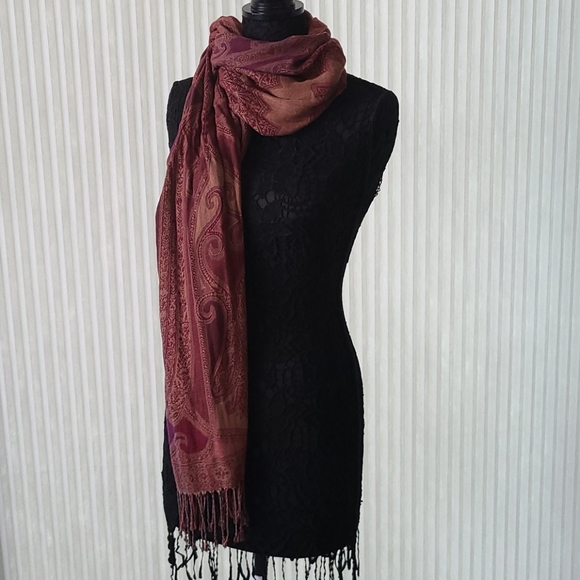 Accessories - Soft Earth Toned Shawl